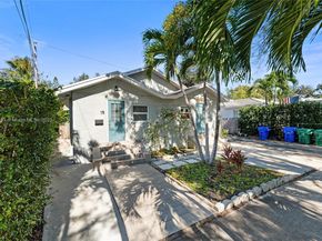 19 NE 48th St, Miami FL 33137