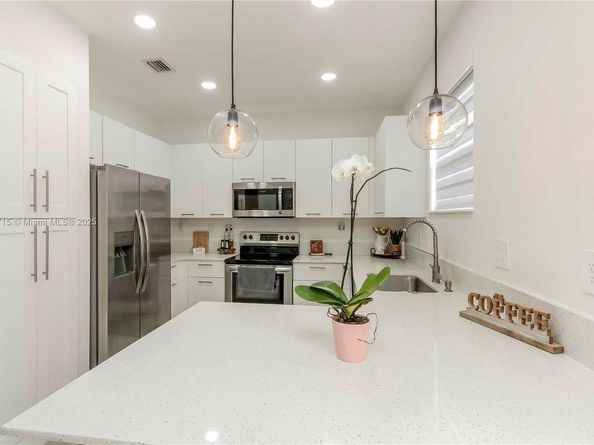 12531 NW 24th Ave, Miami FL 33167