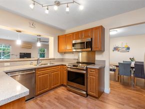 1226 NW 170th Ter, Pembroke Pines FL 33028