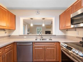 1226 NW 170th Ter, Pembroke Pines FL 33028