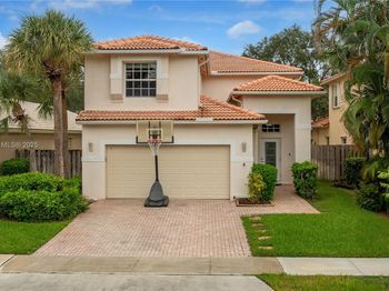 1226 NW 170th Ter