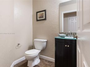 1226 NW 170th Ter, Pembroke Pines FL 33028