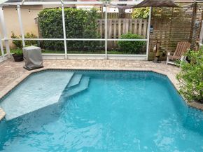 1226 NW 170th Ter, Pembroke Pines FL 33028
