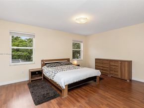 1226 NW 170th Ter, Pembroke Pines FL 33028