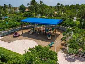 1226 NW 170th Ter, Pembroke Pines FL 33028