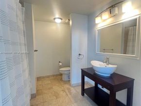 350 S Miami Ave 1905, Miami FL 33130