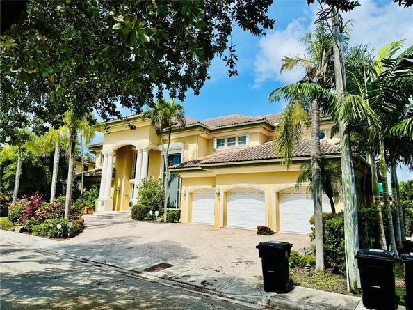 623 Riviera Isle Dr, Fort Lauderdale FL 33301