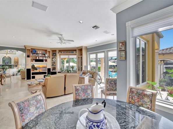 623 Riviera Isle Dr, Fort Lauderdale FL 33301