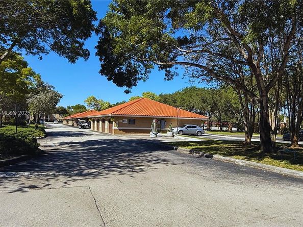 101 SW 117th Ave 7305, Pembroke Pines FL 33025