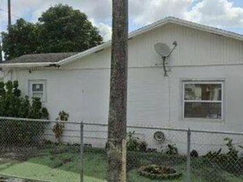 301 NW 23rd Ave