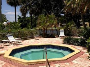 7705 SW 86th St B211, Miami FL 33143