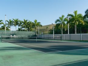 6416 NW 102nd Ct 118, Doral FL 33178