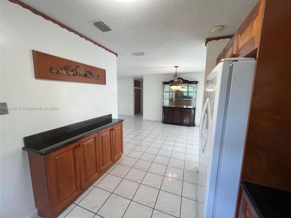 6200 SW 19th St, Miramar FL 33023