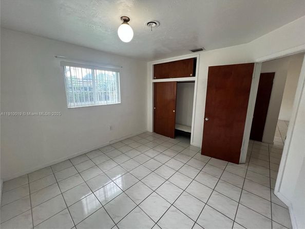 6200 SW 19th St, Miramar FL 33023