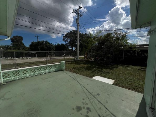 6200 SW 19th St, Miramar FL 33023