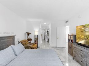 1950 S Ocean Dr 5F, Hallandale Beach FL 33009