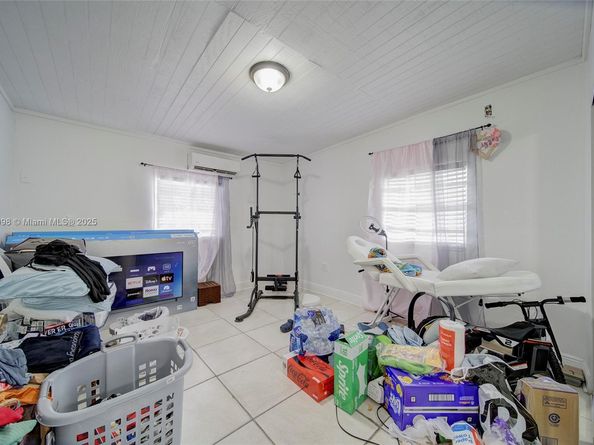 5040 NW 197 St, Miami FL 33055