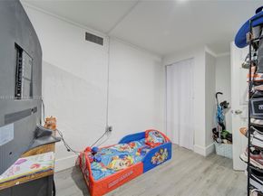 5040 NW 197 St, Miami FL 33055