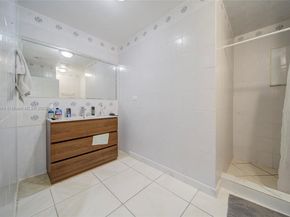 5040 NW 197 St, Miami FL 33055