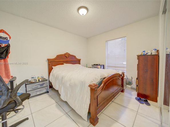 5040 NW 197 St, Miami FL 33055