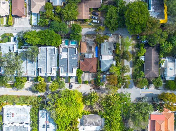 2881 SW 33rd Ct, Miami FL 33133