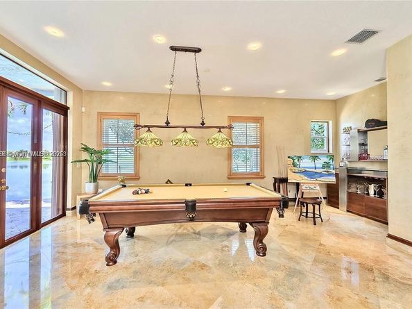 780 SW 167th Ave, Pembroke Pines FL 33027