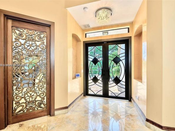 780 SW 167th Ave, Pembroke Pines FL 33027