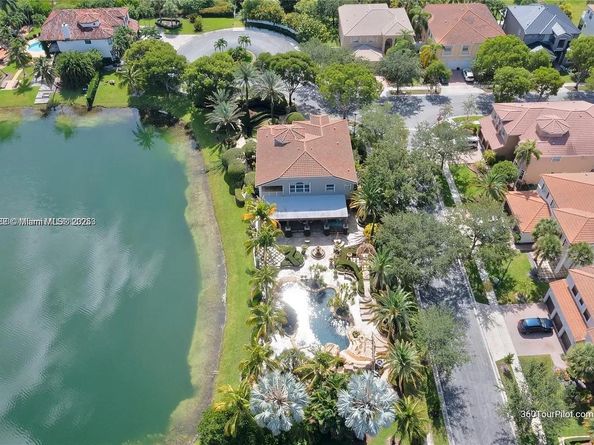 780 SW 167th Ave, Pembroke Pines FL 33027