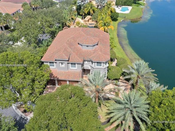 780 SW 167th Ave, Pembroke Pines FL 33027