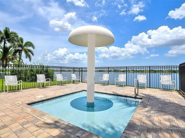 780 SW 167th Ave, Pembroke Pines FL 33027