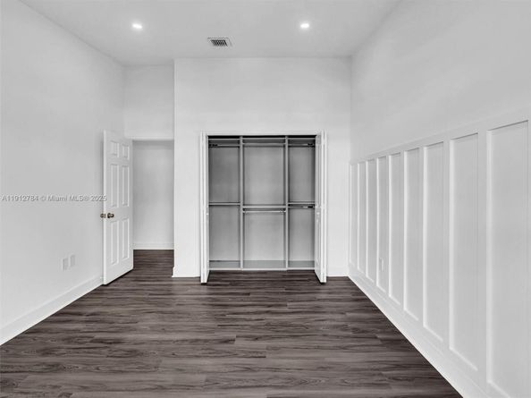 3776 NE 166th St 108, North Miami Beach FL 33160