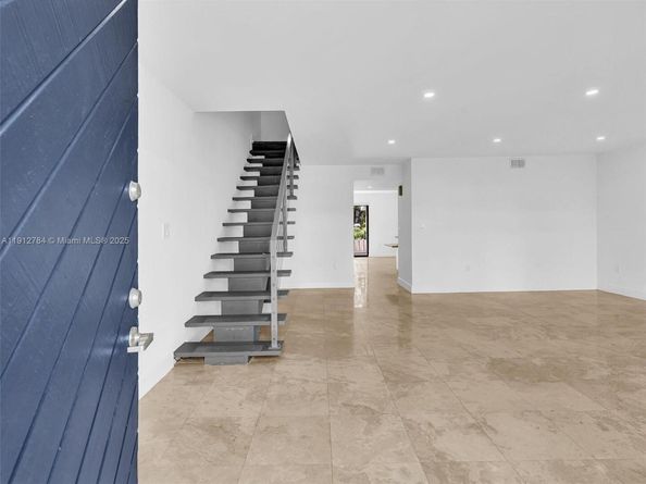 3776 NE 166th St 108, North Miami Beach FL 33160