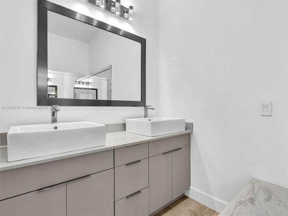 3776 NE 166th St 108, North Miami Beach FL 33160