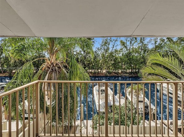 3776 NE 166th St 108, North Miami Beach FL 33160