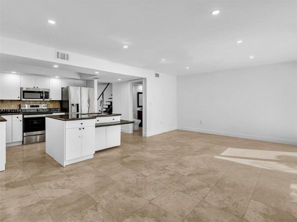 3776 NE 166th St 108, North Miami Beach FL 33160