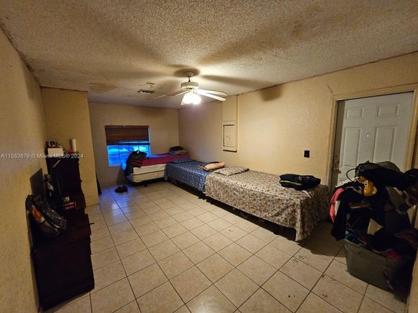 725 NW 19th Ter, Fort Lauderdale FL 33311