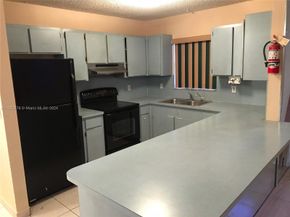 725 NW 19th Ter, Fort Lauderdale FL 33311