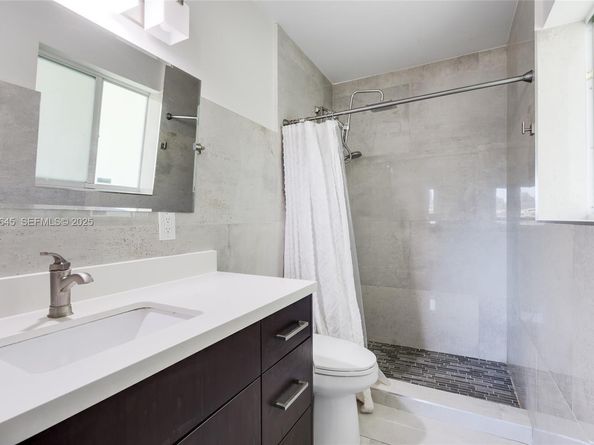 12300 NE Miami Ct, North Miami FL 33161