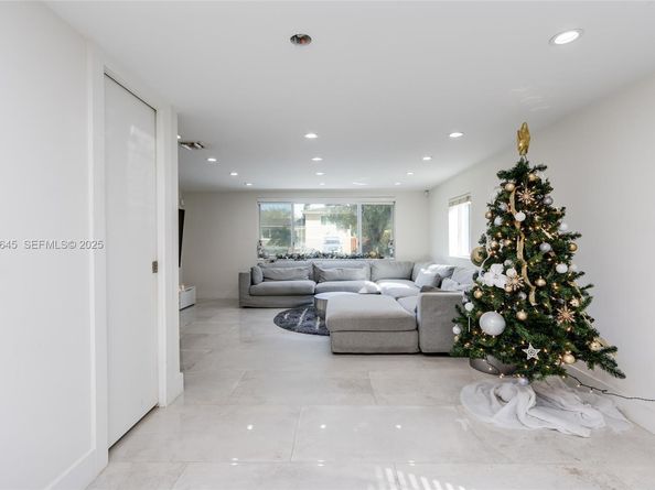 12300 NE Miami Ct, North Miami FL 33161