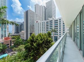 79 SW 12th St 1107S, Miami FL 33130