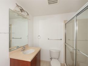 79 SW 12th St 1107S, Miami FL 33130