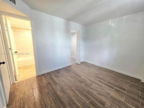 108 Royal Park Dr 2H, Oakland Park FL 33309