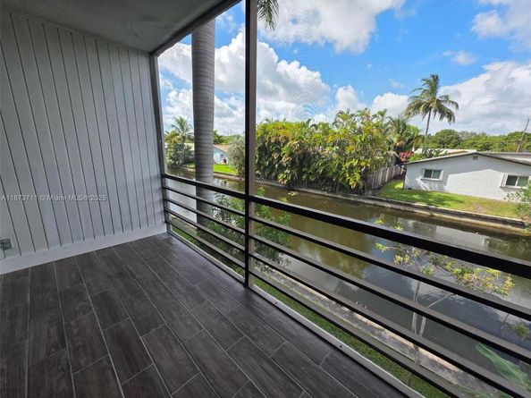 108 Royal Park Dr 2H, Oakland Park FL 33309