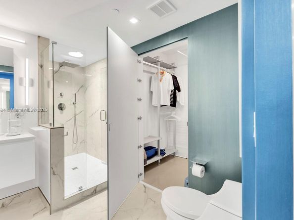 3131 NE 188th St 2301, Aventura FL 33180