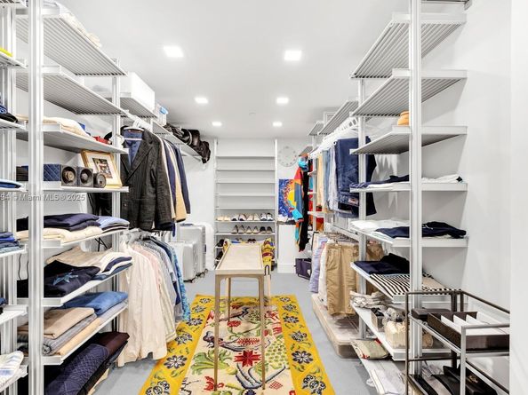 3131 NE 188th St 2301, Aventura FL 33180