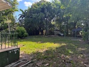 110 SW 64th Ct, Miami FL 33144