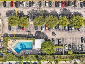 1881 Washington Ave 16H, Miami Beach FL 33139