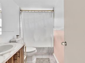 1881 Washington Ave 16H, Miami Beach FL 33139