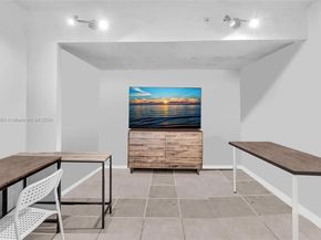 1881 Washington Ave 16H, Miami Beach FL 33139