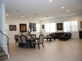 8904 SW 69th Ter, Miami FL 33173
